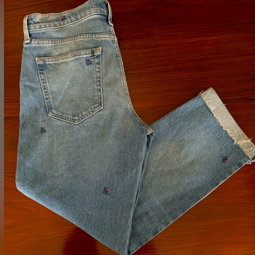 NWOT Embroidered Lucky Brand Mid Rise 
Boyfriend Floral Jeans, Sz 6